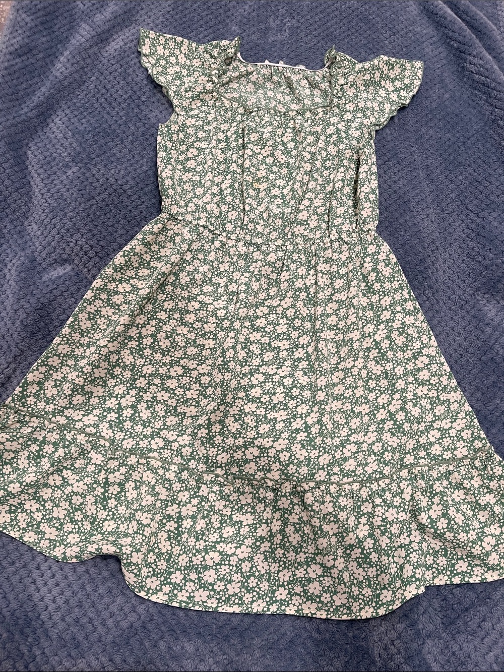Girls' Green Floral Flutter Sleeve Dress